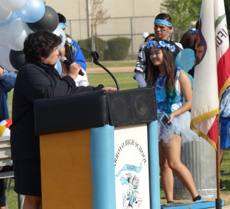 Principal Ms. Angelita Gonzalez reminds students to have fun at the "best high school in the world".