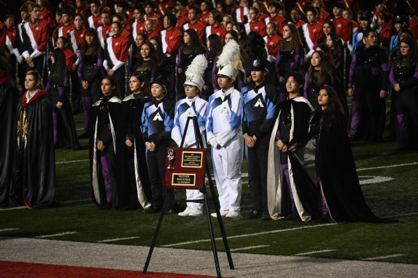 On November 18, 2023, the leaders of Band and Colorguard accepted the SCSBOA Division 5A Gold Medal for the first time in history! 